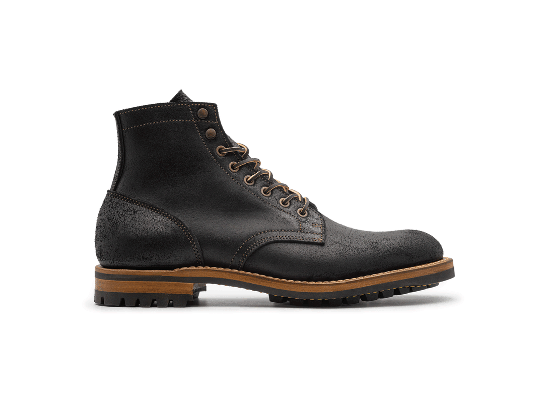 Black Oiled Rough Out | Plain Toe