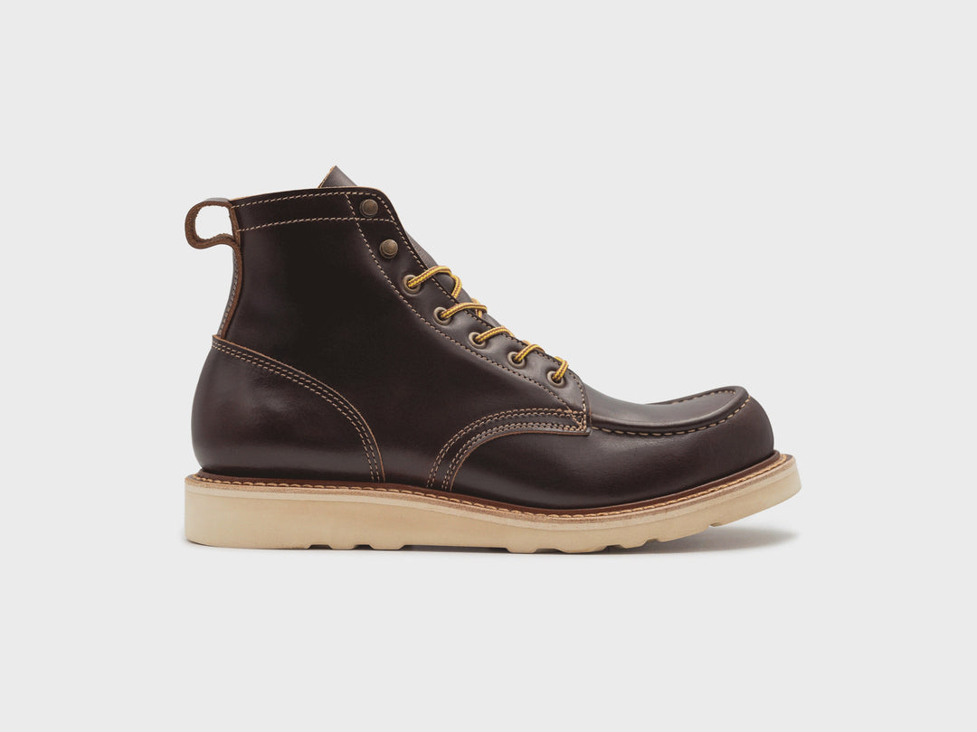 360° rotating view of the Brown Double Shot Moc Toe boot