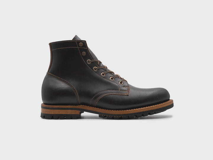 360° rotating view of the Charcoal Double Shot Plain Toe boot
